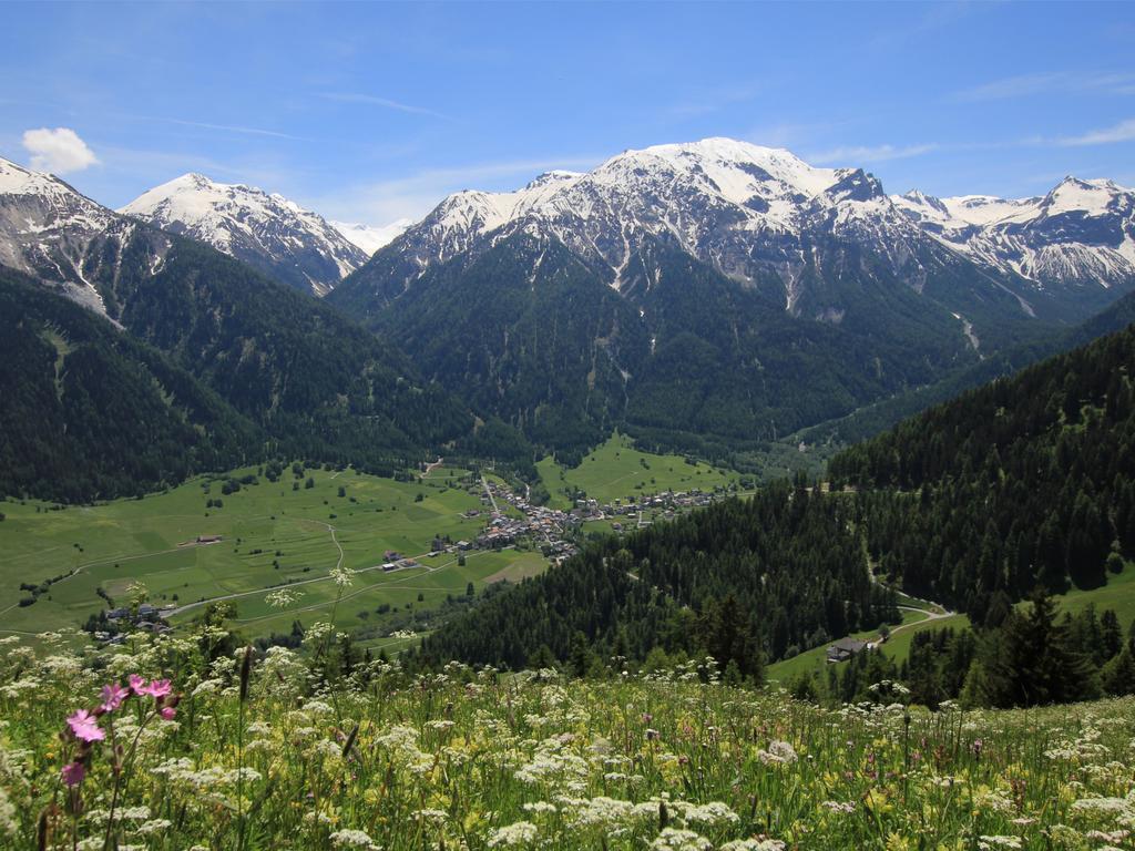 Hotel Schweizerhof Sta Maria Santa Maria Val Müstair Esterno foto